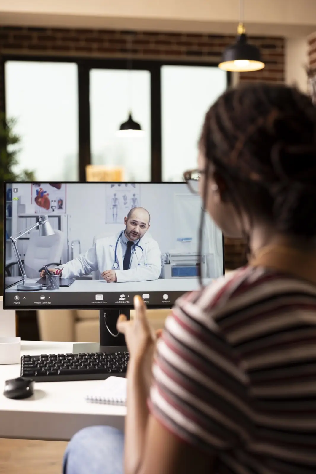Palpitations and Telehealth: First Evaluation Steps - online doctor consultation India guide